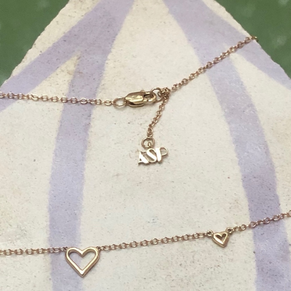 14K Solid Gold SMALL “Carried Heart” Necklace💗